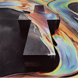 Justice – Woman  2LP + CD