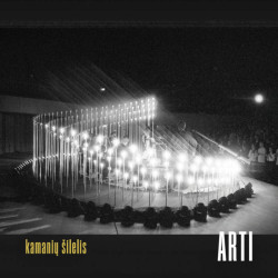 Kamanių Šilelis – Arti