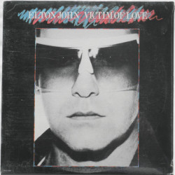 Elton John – Victim Of Love