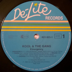 Kool & The Gang – Emergency