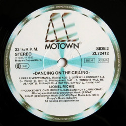Lionel Richie – Dancing On The Ceiling