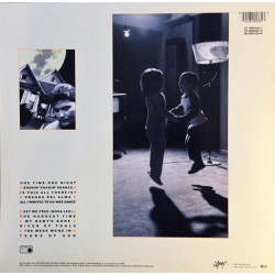 Los Lobos – By The Light Of The Moon