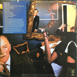 Café Jacques – Round The Back